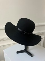 517688A0-6E72-4587-95A7-ECE6219A19EB_1_105_c