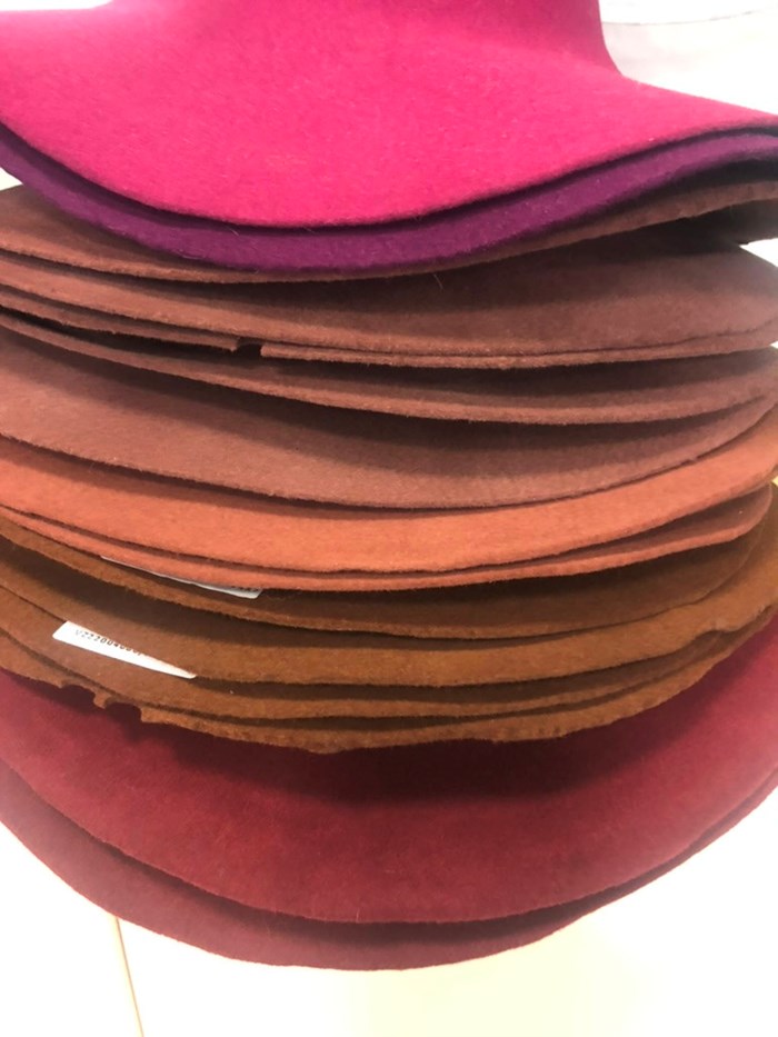Base de chapeau prête à décorer