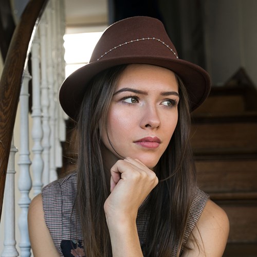 Chapeaux personnalisables femme